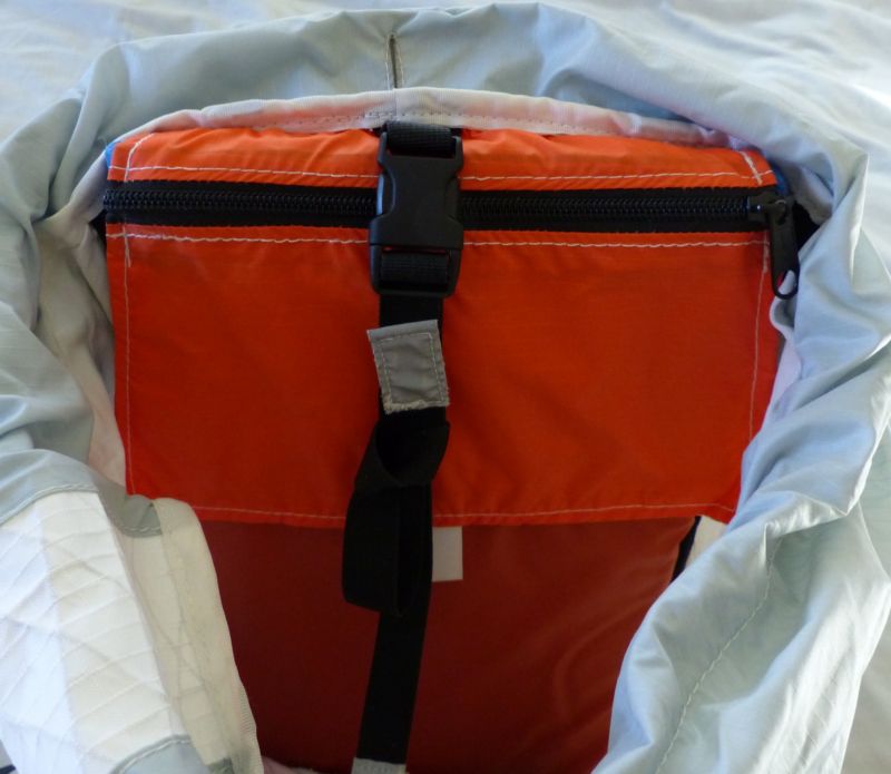cilo
  internal strap