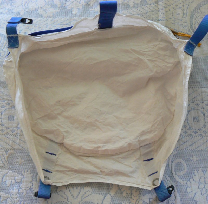 4000b lid bottom